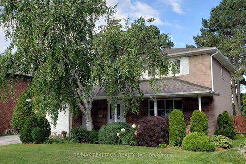 Photo 34 at 128 Underhill Drive, Donalda, Toronto