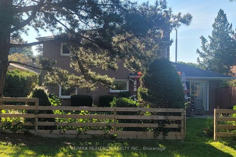Photo 43 at 128 Underhill Drive, Donalda, Toronto