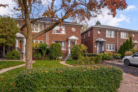 Photo 3 at 152 Parkhurst Boulevard, Leaside, Toronto Photo 3 at 152 Parkhurst Boulevard, Leaside, Toronto