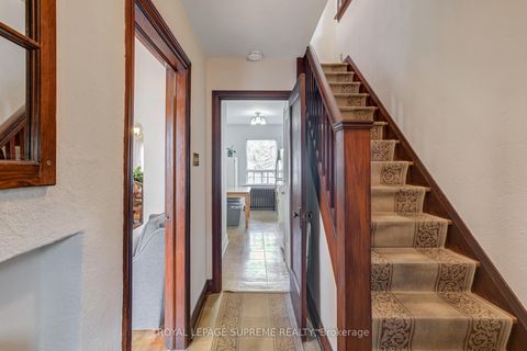 Photo 7 at 152 Parkhurst Boulevard, Leaside, Toronto Photo 7 at 152 Parkhurst Boulevard, Leaside, Toronto