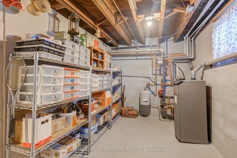 Photo 32 at 152 Parkhurst Boulevard, Leaside, Toronto