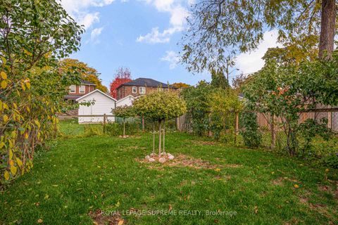 Photo 40 at 152 Parkhurst Boulevard, Leaside, Toronto
