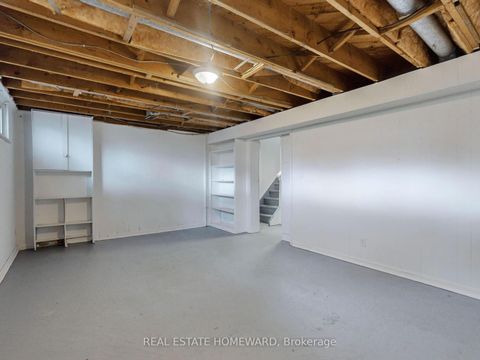 Photo 24 at 4 Porchester Drive N, Woburn, Toronto