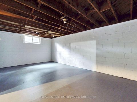 Photo 27 at 4 Porchester Drive N, Woburn, Toronto