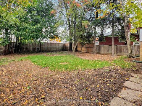 Photo 34 at 4 Porchester Drive N, Woburn, Toronto