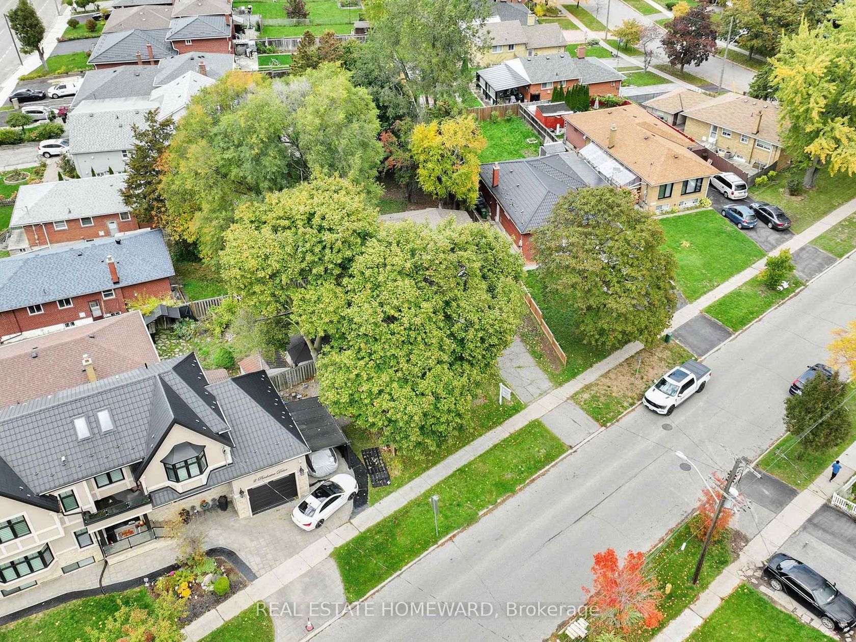 Photo 36 at 4 Porchester Drive N, Woburn, Toronto Photo 36 at 4 Porchester Drive N, Woburn, Toronto