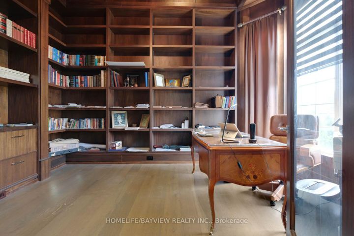 Photo 7 at 52B Citation Drive, Bayview Village, Toronto