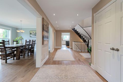 Photo 5 at 852 Norwick Road, Wyndham, Newmarket