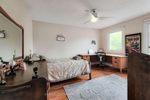 Photo 25 at 852 Norwick Road, Wyndham, Newmarket