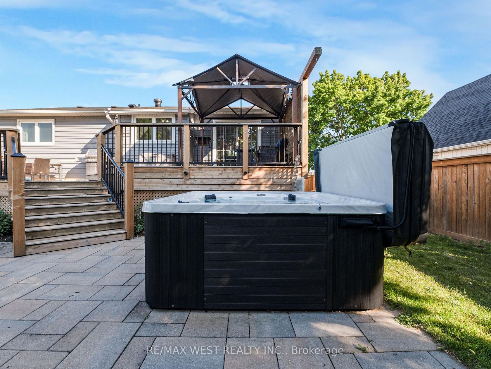 553 King Street E, Moss Park, Toronto 
