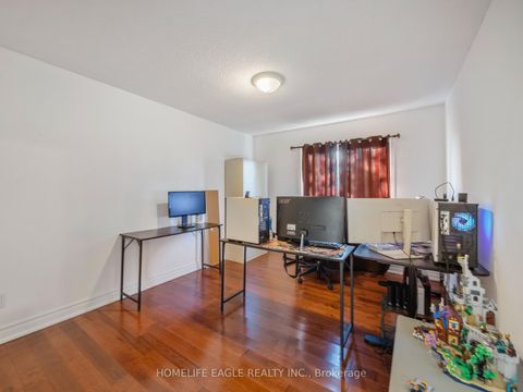 Photo 11 at 55 Attridge Drive, Aurora Village, Aurora