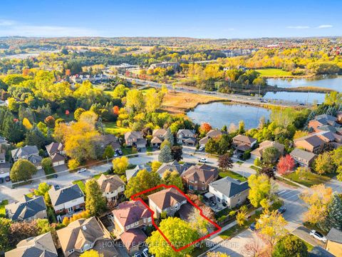 Photo 19 at 55 Attridge Drive, Aurora Village, Aurora