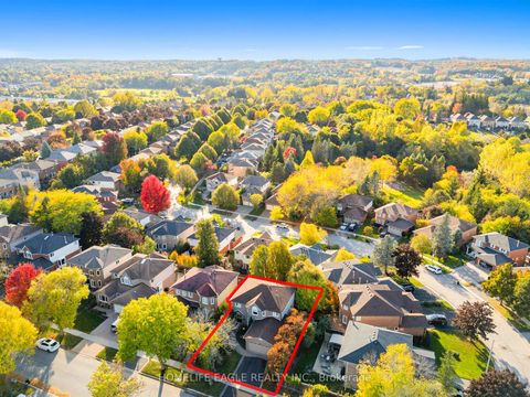 Photo 23 at 55 Attridge Drive, Aurora Village, Aurora