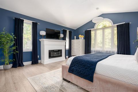 Photo 22 at 1220 LAMBETH Road, FA Falgarwood, Oakville