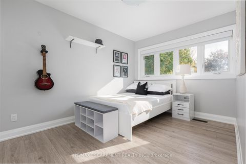 Photo 25 at 1220 LAMBETH Road, FA Falgarwood, Oakville