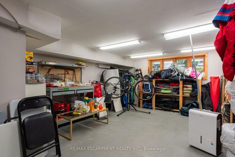 Photo 33 at 1220 LAMBETH Road, FA Falgarwood, Oakville