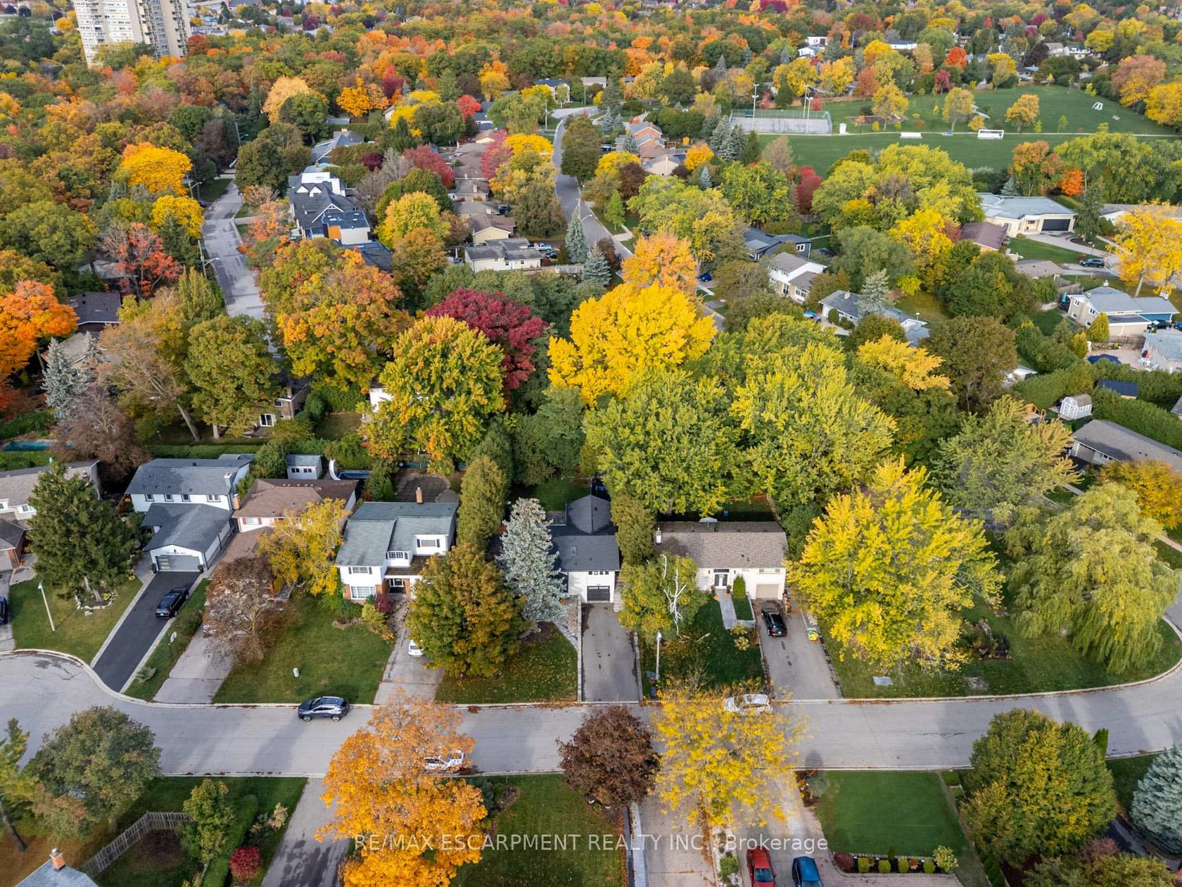 1220 LAMBETH Road, FA Falgarwood, Oakville 