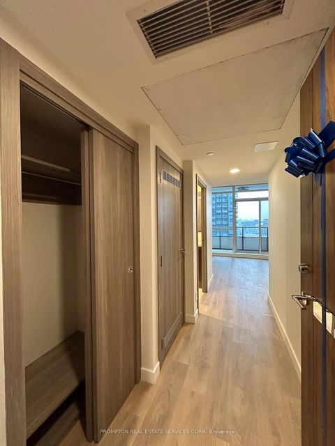 Photo 2 at 2509 - 38 Widmer Street, Waterfront Communities C1, Toronto