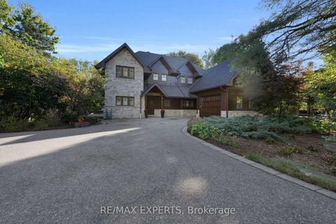 Photo 2 at 65 John Street, King City, King