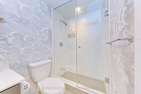 Photo 13 at 8 - 2212 Lakeshore Boulevard, Mimico, Toronto