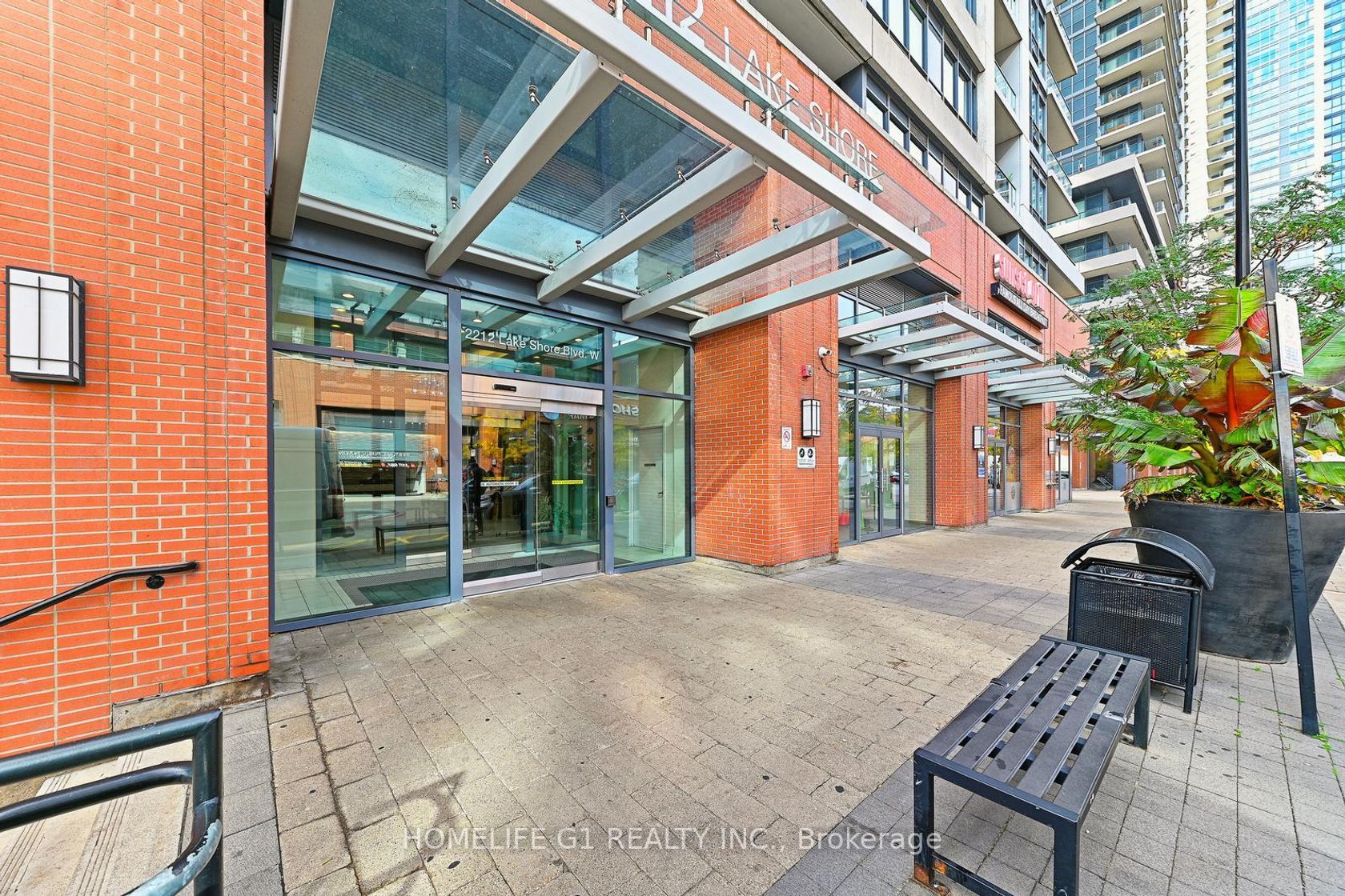 Photo 3 at 8 - 2212 Lakeshore Boulevard, Mimico, Toronto Photo 3 at 8 - 2212 Lakeshore Boulevard, Mimico, Toronto