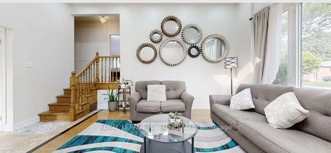 Photo 3 at 140 Benleigh Drive, Woburn, Toronto