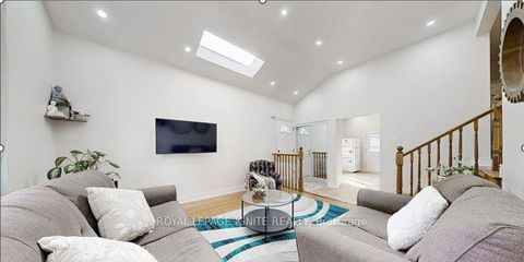 Photo 5 at 140 Benleigh Drive, Woburn, Toronto