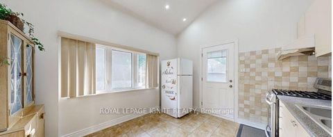 Photo 9 at 140 Benleigh Drive, Woburn, Toronto