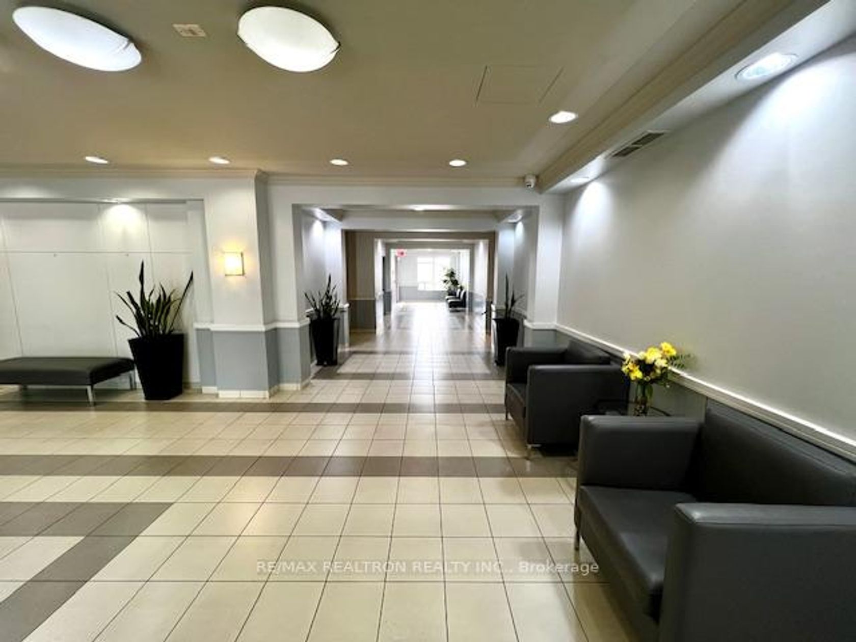 Photo 12 at 726 - 3650 Kingston Road, Guildwood, Toronto Photo 12 at 726 - 3650 Kingston Road, Guildwood, Toronto