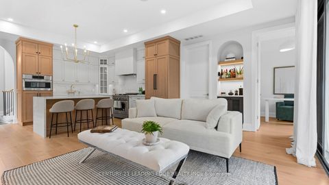 Photo 15 at 197 Glen Oak Drive, WO West, Oakville