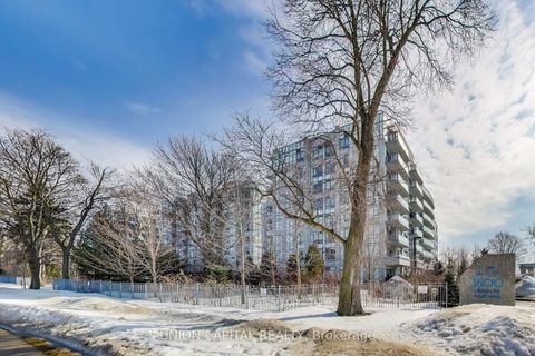 Photo 3 at 525 - 3500 Lakeshore Road W, BR Bronte, Oakville