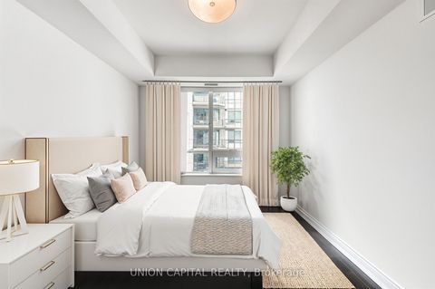 Photo 9 at 525 - 3500 Lakeshore Road W, BR Bronte, Oakville