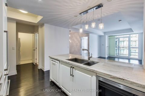 Photo 11 at 525 - 3500 Lakeshore Road W, BR Bronte, Oakville
