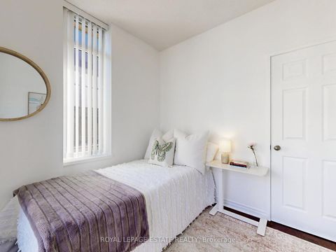Photo 21 at SP01 - 80 Mill Street, Waterfront Communities C8, Toronto