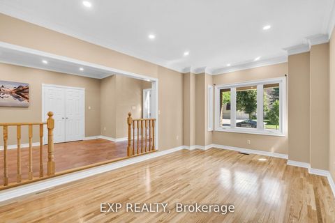 Photo 13 at 959 Lockwood Circle, Wyndham, Newmarket