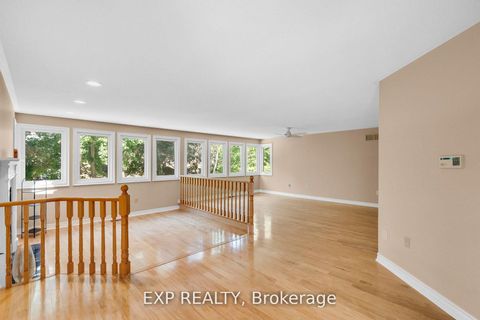 Photo 18 at 959 Lockwood Circle, Wyndham, Newmarket