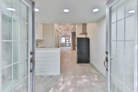 Photo 5 at 990 Dovercourt Road, Junction, Toronto