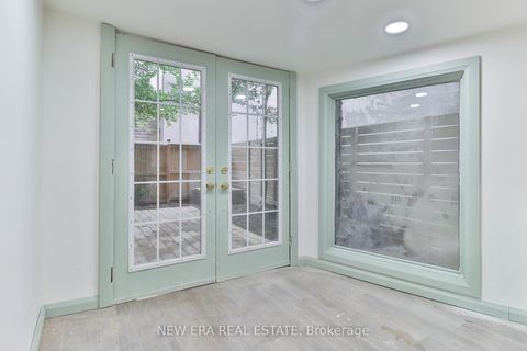 Photo 7 at 990 Dovercourt Road, Junction, Toronto