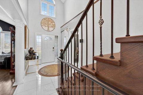 Photo 2 at 93 Seline Crescent, Painswick South, Barrie