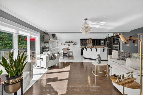 Photo 14 at 93 Seline Crescent, Painswick South, Barrie