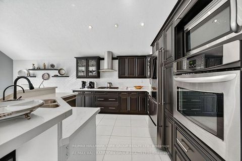 Photo 15 at 93 Seline Crescent, Painswick South, Barrie