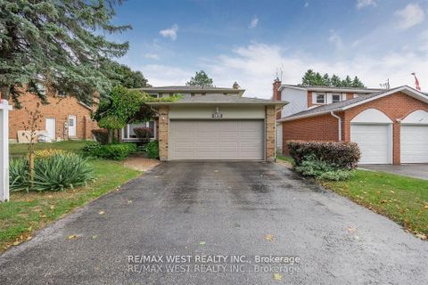 Photo 1 at 230 Browning Trail, Letitia Heights, Barrie Photo 1 at 230 Browning Trail, Letitia Heights, Barrie