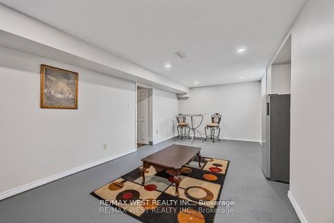 Photo 22 at 230 Browning Trail, Letitia Heights, Barrie