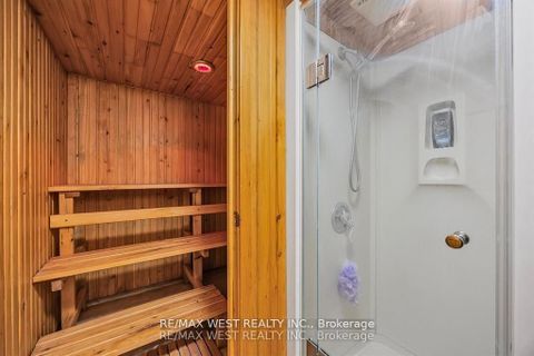 Photo 24 at 230 Browning Trail, Letitia Heights, Barrie