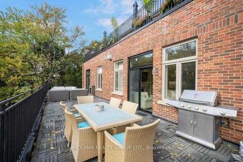 Photo 21 at 208 - 65 Sheldrake Boulevard, Mount Pleasant East, Toronto