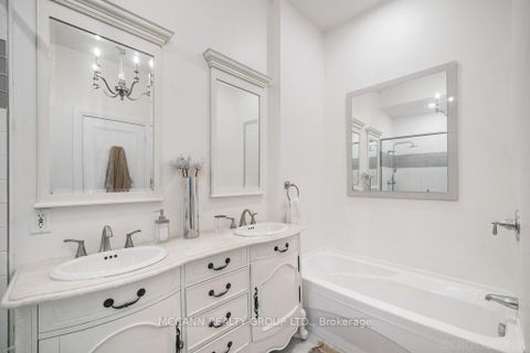 Photo 25 at 208 - 65 Sheldrake Boulevard, Mount Pleasant East, Toronto