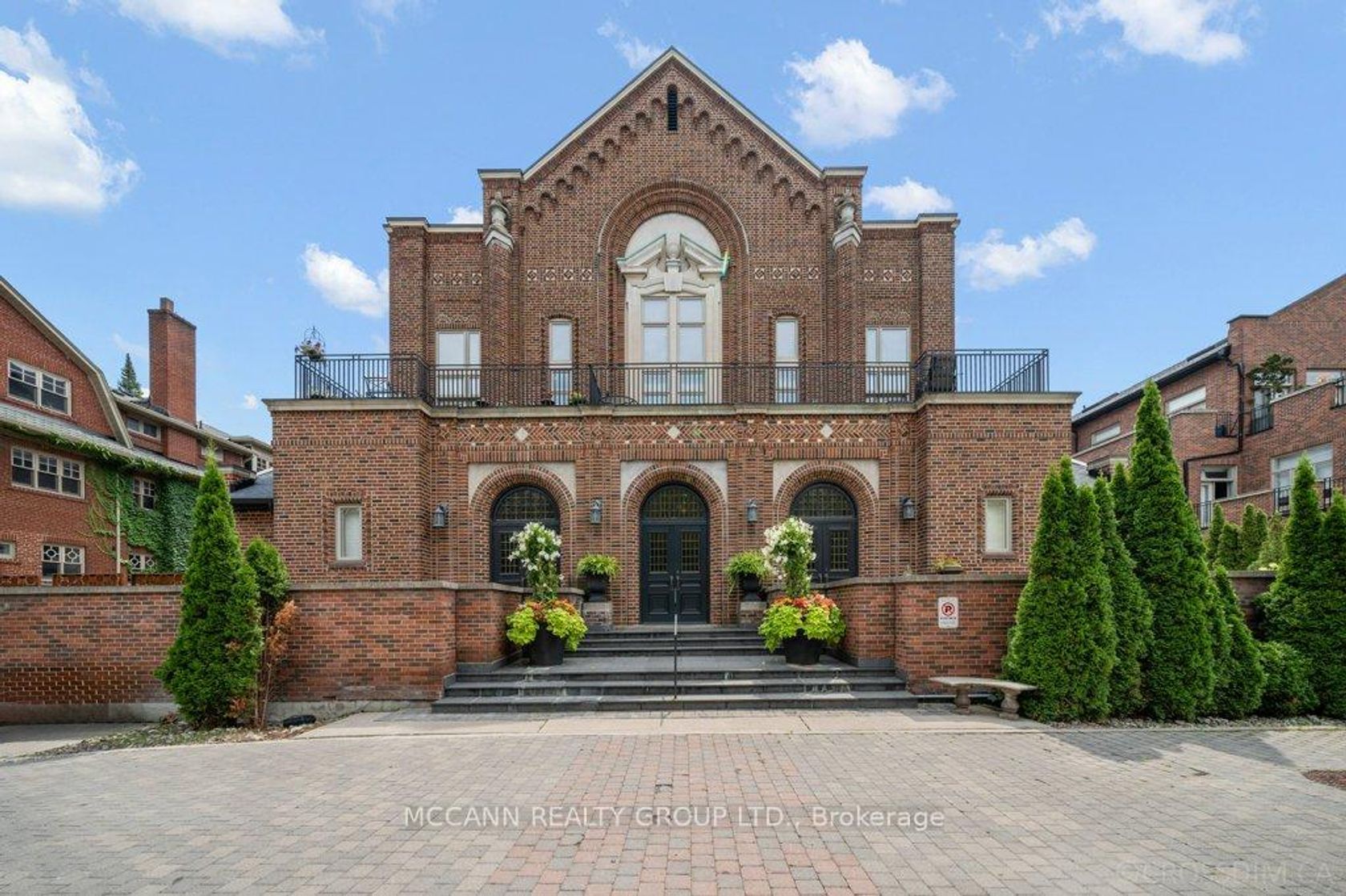 208 - 65 Sheldrake Boulevard, Mount Pleasant East, Toronto 