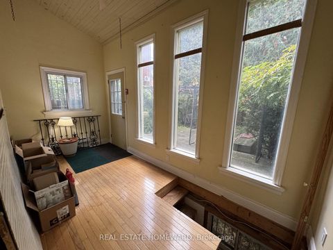 Photo 20 at 109 Gloucester Street, Yonge Corridor, Toronto