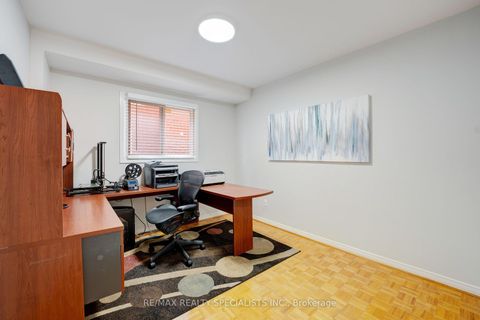 Photo 6 at 36 Devonsleigh Boulevard, Devonsleigh, Richmond Hill