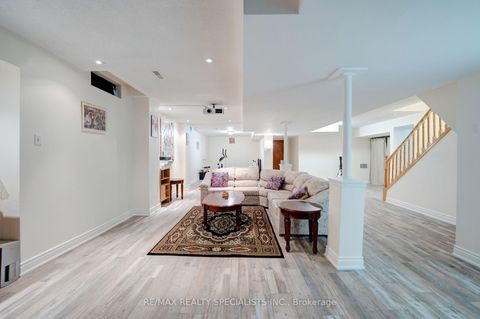 Photo 32 at 36 Devonsleigh Boulevard, Devonsleigh, Richmond Hill